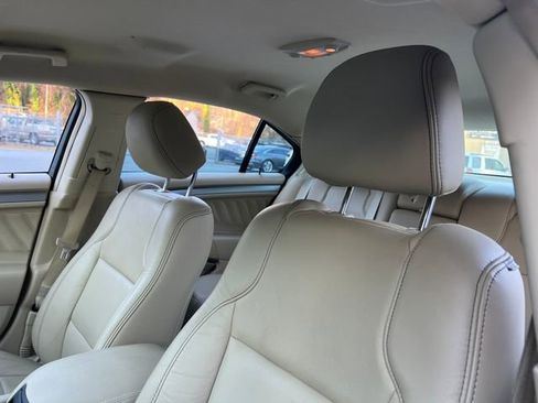 Used 2016 Ford Taurus SEL w/ Equipment Group 201A image 13