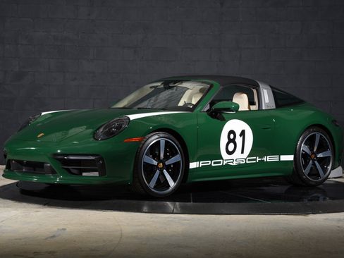 Used 2021 Porsche 911 Targa 4S Heritage Design AWD/4WD image 36
