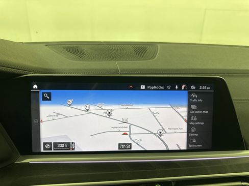 Used 2020 BMW X7 xDrive40i w/ Premium Package image 15