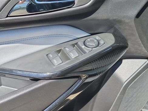 New 2026 Chevrolet Trax LT w/ LT Convenience Package FWD image 9