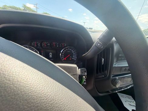 Used 2018 Chevrolet Silverado 1500 LS w/ Trailering Package AWD/4WD image 35
