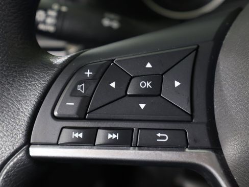 Used 2023 Nissan Sentra SV image 36