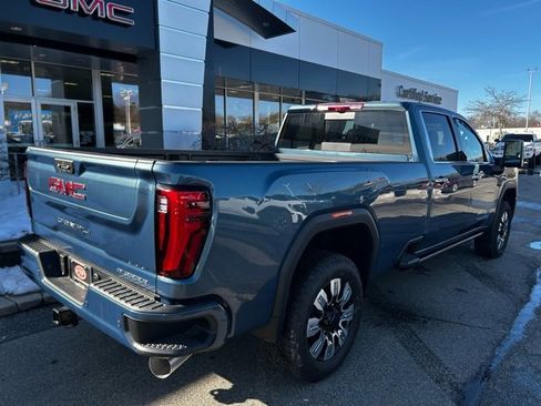 New 2025 GMC Sierra 2500 Denali w/ Denali Reserve Package image 7