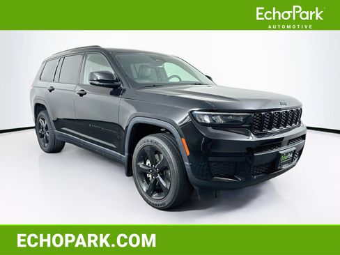 Used 2023 Jeep Grand Cherokee L Laredo AWD/4WD image 1