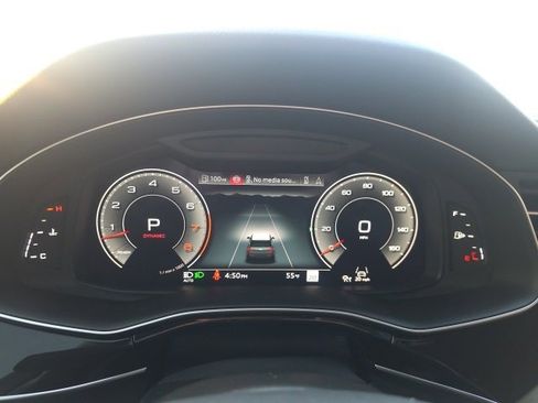 Used 2025 Audi Q7 3.0T Premium Plus image 19