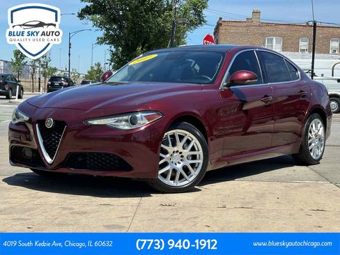 Used 2017 Alfa Romeo Giulia AWD image 1