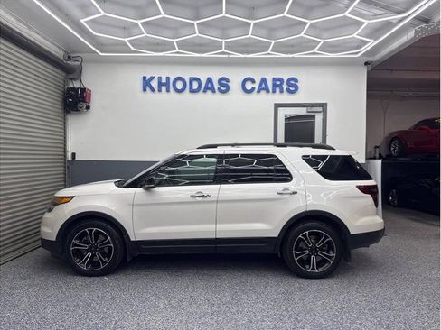 Used 2014 Ford Explorer Sport w/ Equipment Group 401A AWD/4WD image 1