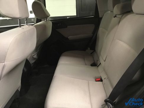 Used 2014 Subaru Forester 2.5i Premium w/ All-Weather Package image 26