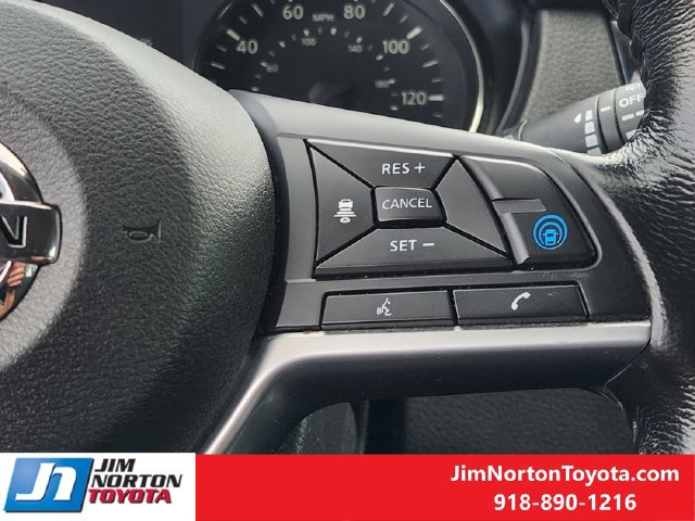 Used 2019 Nissan Rogue SV w/ Sun & Sound Touring Package FWD image 29