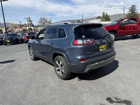 Used 2020 Jeep Cherokee Limited AWD/4WD image 3