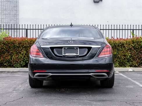 Used 2019 Mercedes-Benz S 560 Sedan image 8