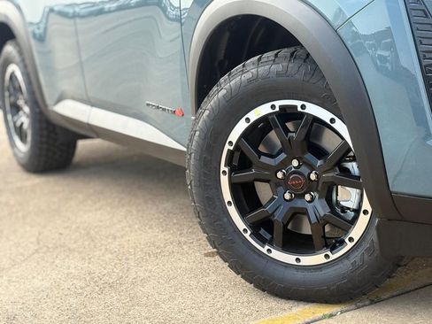 New 2026 Nissan Pathfinder Rock Creek image 3