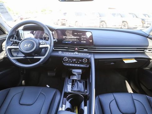 New 2026 Hyundai Elantra Limited FWD image 13
