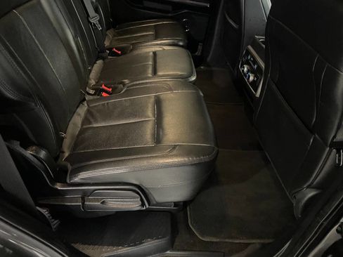 Used 2020 Ford Expedition XLT w/ Equipment Group 202A image 28