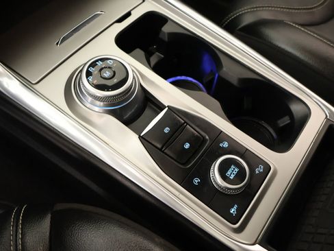 Used 2020 Ford Explorer ST w/ ST High-Performance Pack image 9