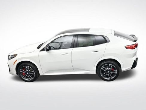 New 2026 BMW X2 xDrive28i w/ Technology Package AWD/4WD image 28