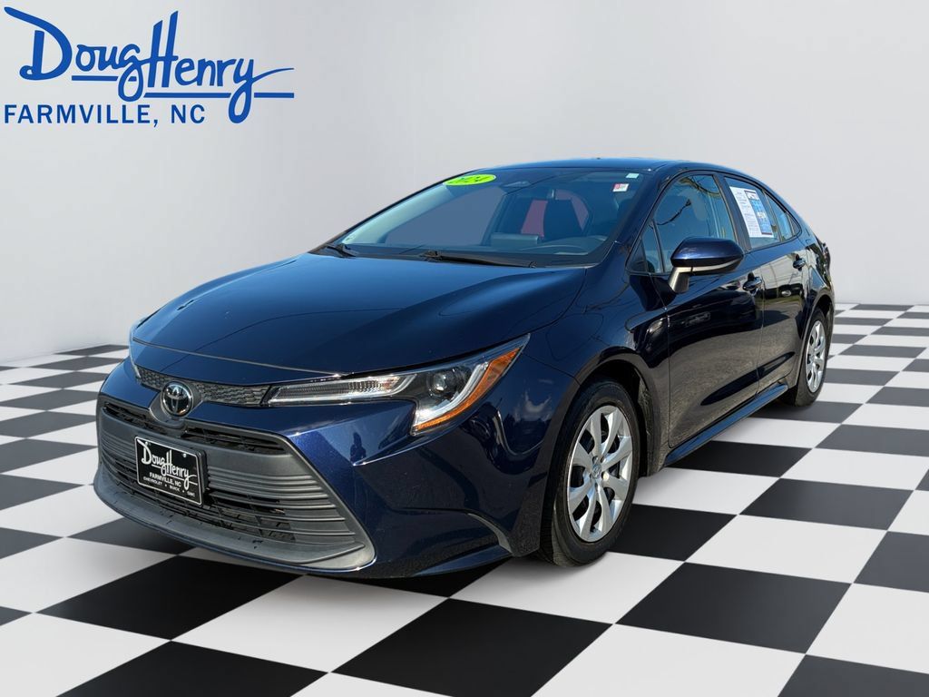 Used 2024 Toyota Corolla LE FWD image 1