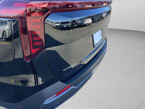 New 2026 Kia Carnival SX Prestige image 10