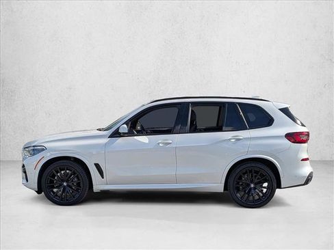 Used 2022 BMW X5 xDrive40i w/ M Sport Package image 8