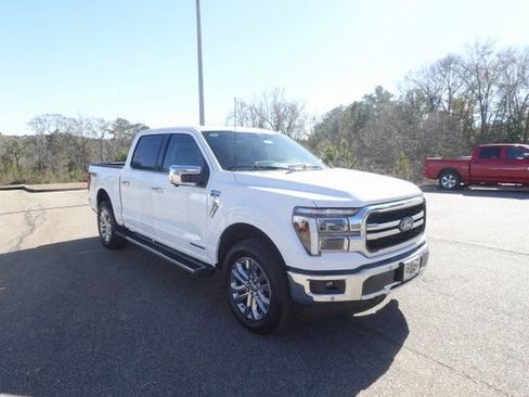 New 2025 Ford F150 Lariat w/ Equipment Group 501A Mid image 10