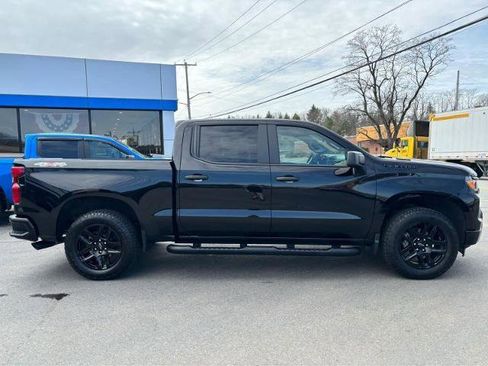 Used 2026 Chevrolet Silverado 1500 Custom w/ Turbomax Blackout Package AWD/4WD image 16
