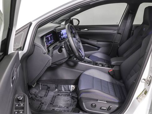 Used 2022 Volkswagen Golf R AWD/4WD image 6