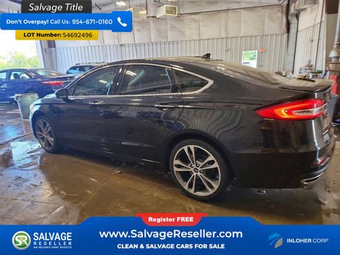 Used 2020 Ford Fusion Titanium AWD/4WD image 3