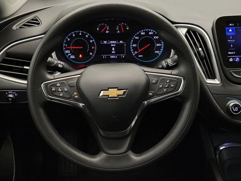Used 2024 Chevrolet Malibu LT image 22