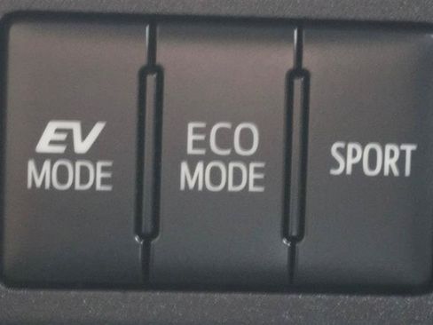Used 2016 Toyota RAV4 XLE w/ Convenience Package AWD/4WD image 20