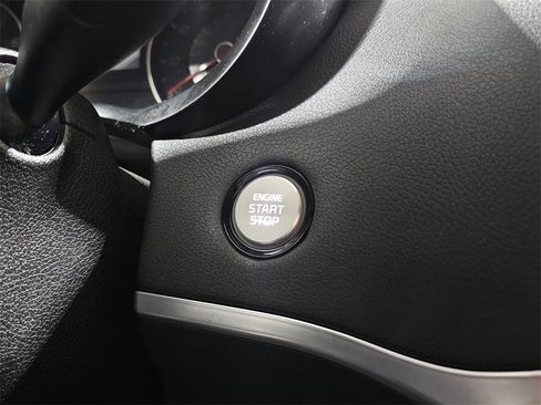 Used 2020 Kia Stinger GT-Line w/ Sun & Sound Package image 28