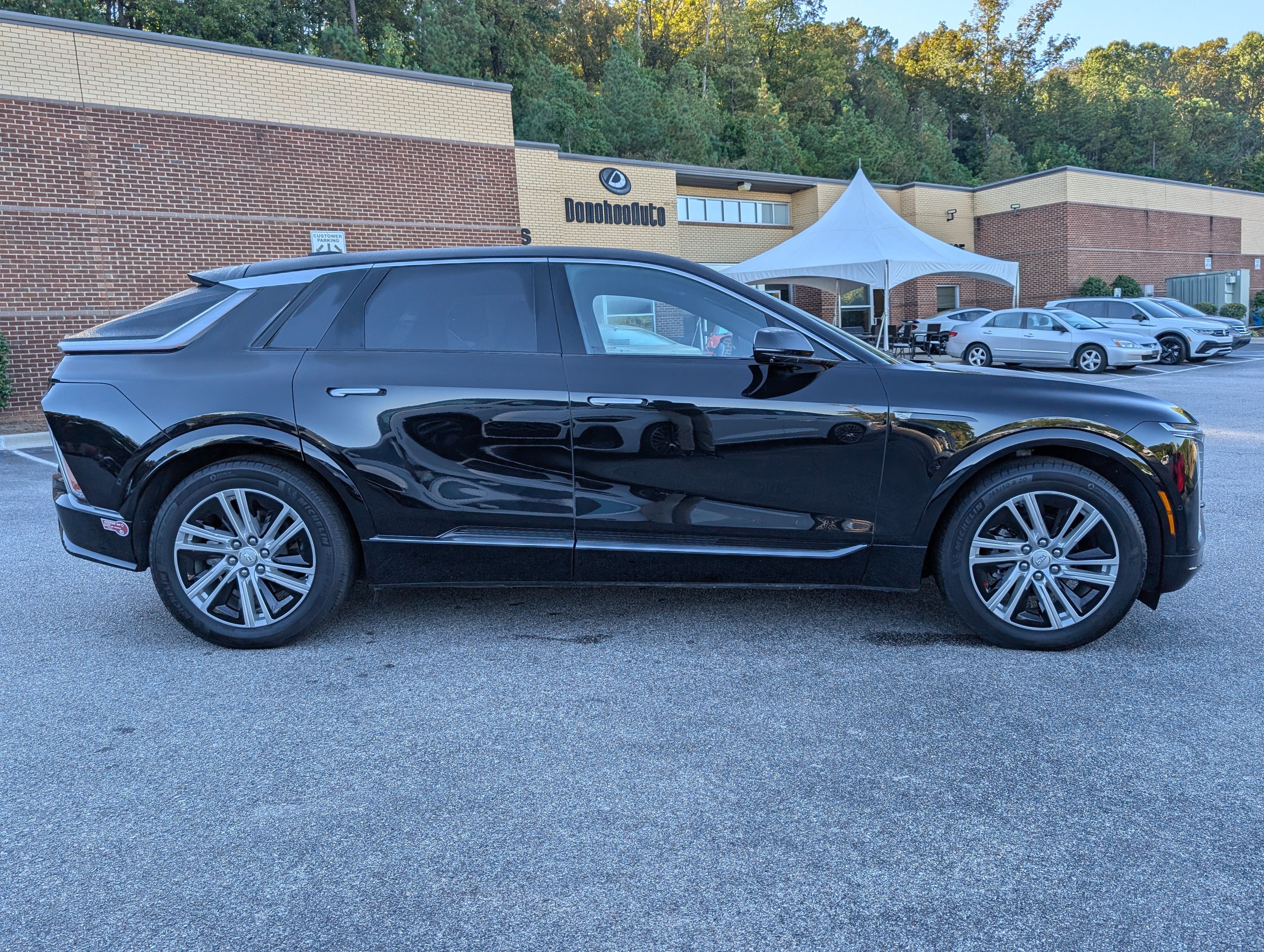 Used 2024 Cadillac Lyriq Tech w/ Driver Assist Package RWD image 10