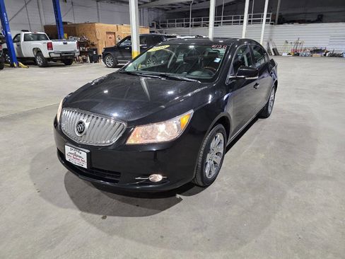 Used 2010 Buick LaCrosse CXL w/ Luxury Package image 3