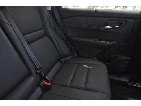 Certified 2025 Nissan Rogue SV w/ SV Premium Package FWD image 16
