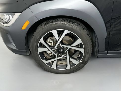 Used 2023 Hyundai Kona Limited AWD/4WD image 29