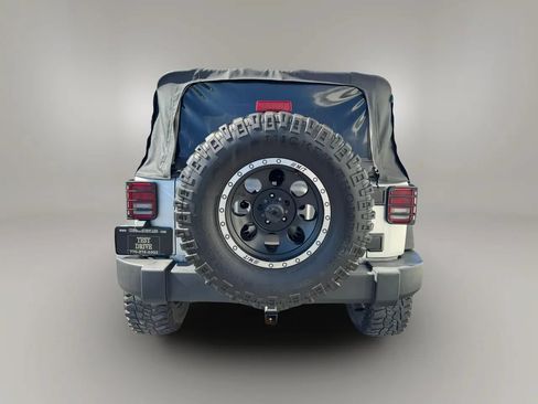 Used 2007 Jeep Wrangler X AWD/4WD image 10