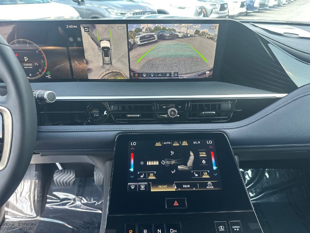Certified 2026 INFINITI QX80 4WD w/ Sport Exterior Package image 24