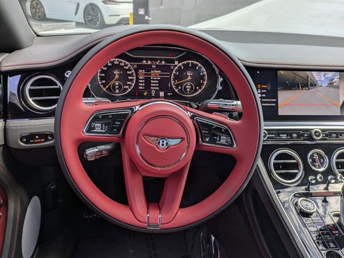 Used 2024 Bentley Continental GT V8 image 16