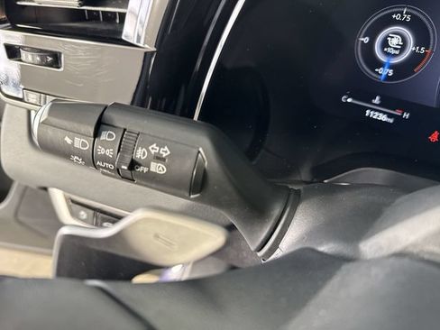 Used 2025 Lexus RX 350 Premium w/ Convenience Package AWD/4WD image 18