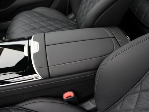 New 2026 Mercedes-Benz S 580 4MATIC Sedan image 28