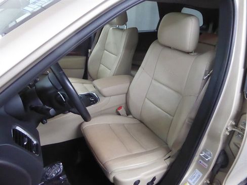 Used 2015 Dodge Durango Citadel w/ Technology Group AWD/4WD image 19