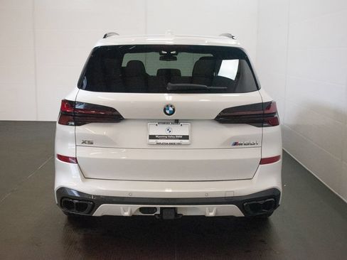 Used 2025 BMW X5 M60i AWD/4WD image 5