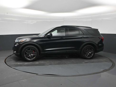New 2026 Ford Explorer ST w/ Sun And Sound Package AWD/4WD image 4