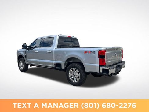 Used 2023 Ford F250 Lariat w/ Lariat Ultimate Package AWD/4WD image 3