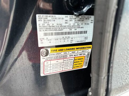 Used 2024 Lincoln Navigator Premiere image 51