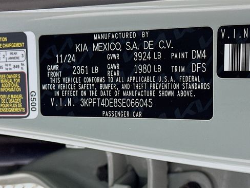 Used 2025 Kia K4 LXS image 12