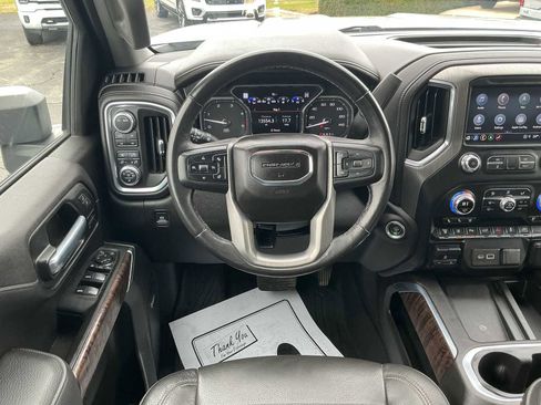 Used 2021 GMC Sierra 2500 Denali w/ Denali Ultimate Package image 8