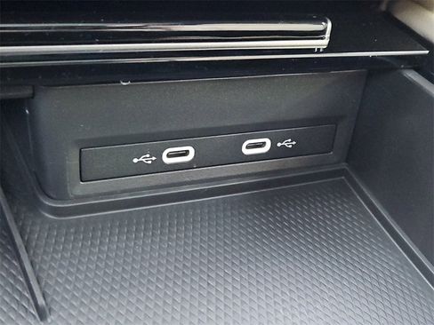 New 2026 Volkswagen Atlas SEL Premium R-Line image 12