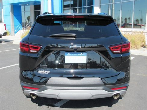 Certified 2023 Chevrolet Blazer LT w/ Midnight/Sport Edition FWD image 5