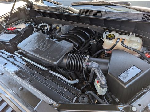 Used 2019 Chevrolet Silverado 1500 LT Trail Boss AWD/4WD image 20