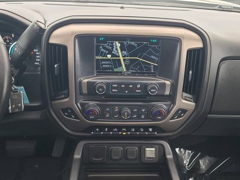 Used 2019 GMC Sierra 2500 Denali w/ Duramax Plus Package image 17